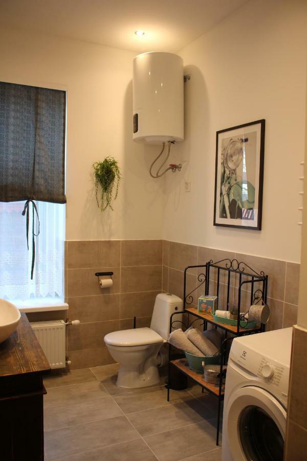 Simple & Elegant Apartment リエパーヤ エクステリア 写真
