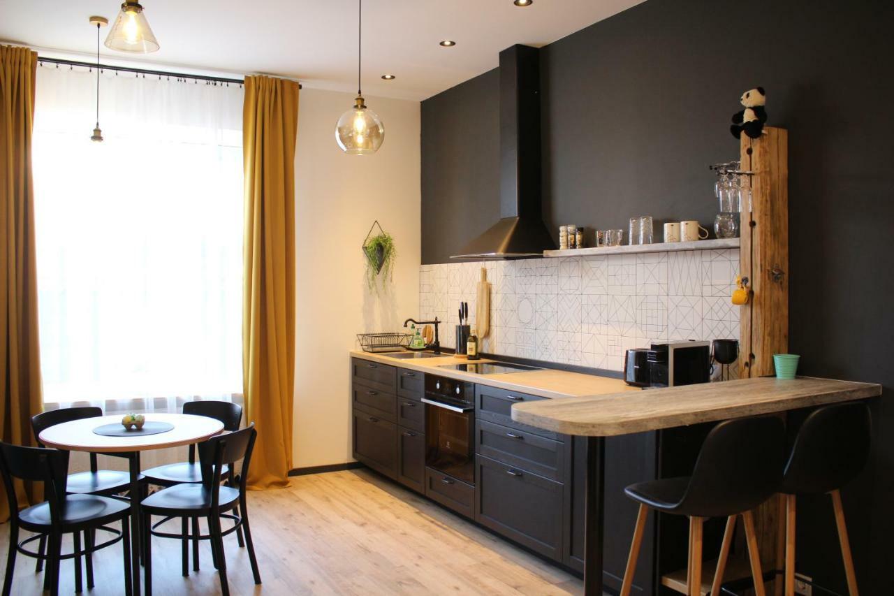 Simple & Elegant Apartment リエパーヤ エクステリア 写真
